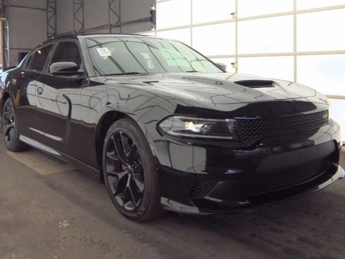 Used 2023 Dodge Charger GT image 2