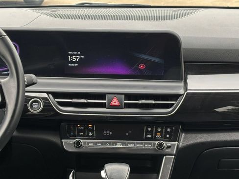 Used 2025 Kia Seltos S FWD image 17