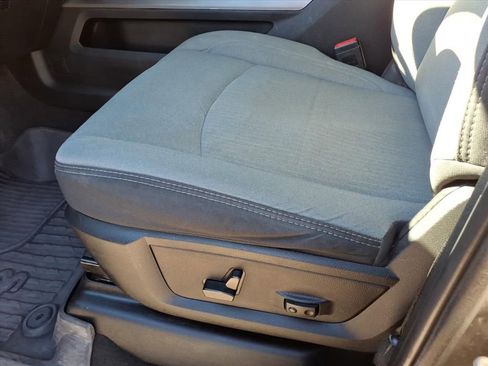 Used 2023 RAM 2500 Big Horn w/ Level 1 Equipment Group image 13