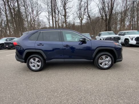 Used 2025 Toyota RAV4 XLE image 12