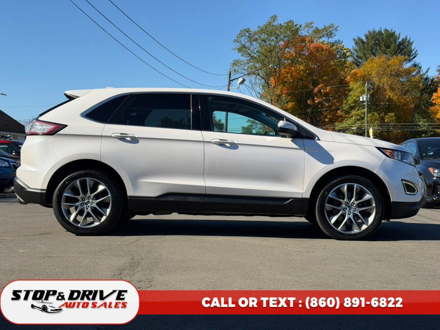 Used 2015 Ford Edge Titanium w/ Equipment Group 301A AWD/4WD image 4