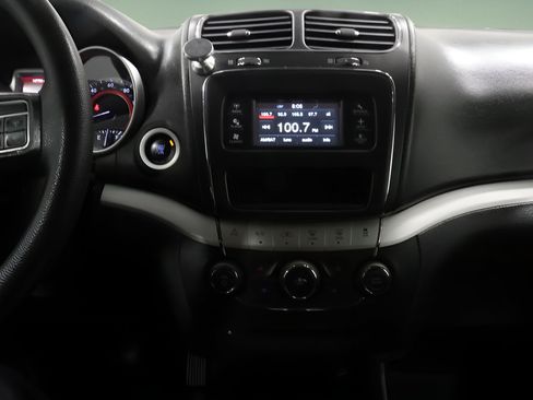 Used 2016 Dodge Journey SXT w/ Comfort/Convenience Group AWD/4WD image 21