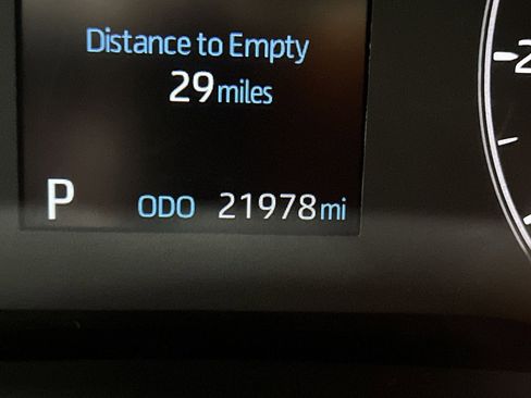 Used 2023 Toyota Corolla SE image 17