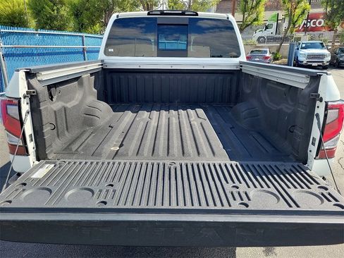 Used 2023 Nissan Titan PRO-4X w/ Pro-4x Convenience Package image 24