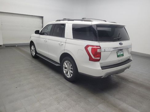 Used 2020 Ford Expedition XLT w/ Equipment Group 202A RWD image 5