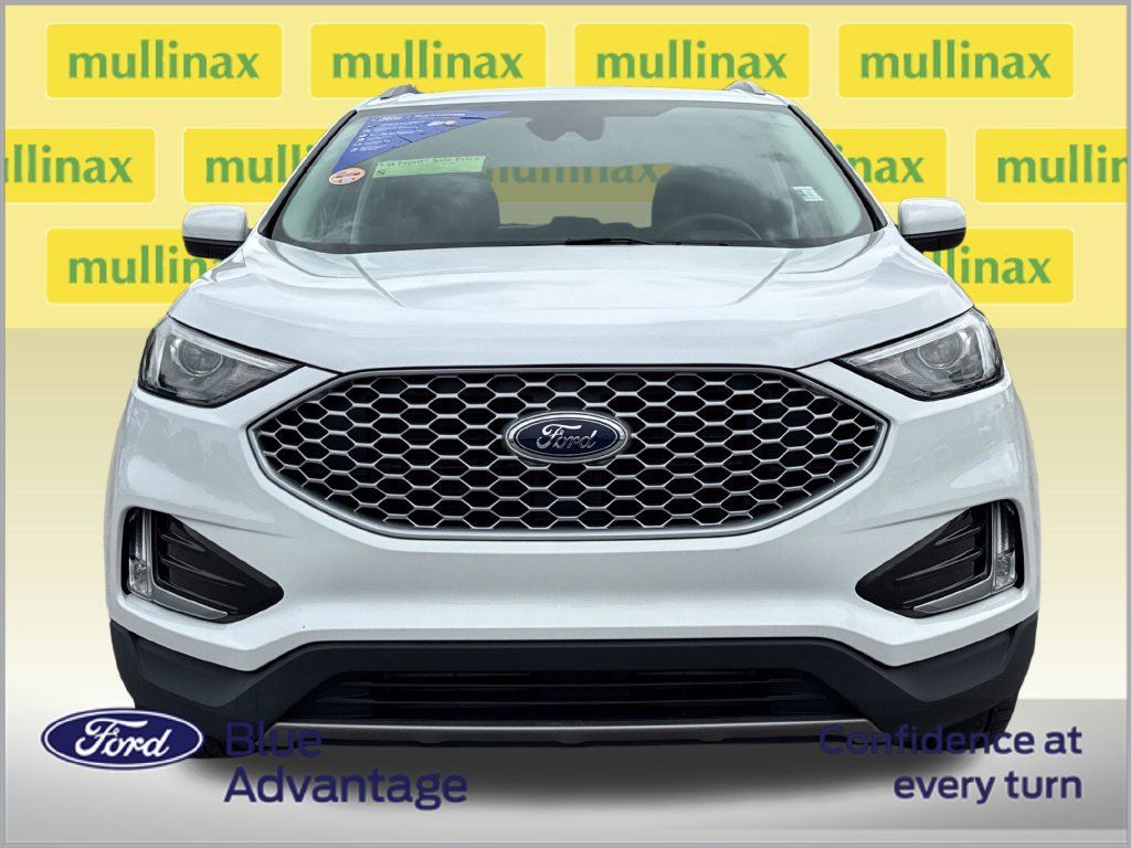 Certified 2023 Ford Edge SEL w/ Convenience Package AWD/4WD image 11