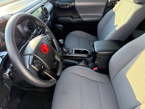 Used 2021 Toyota Tacoma SR w/ SR Convenience Package RWD image 18