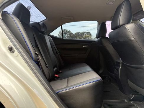 Used 2019 Toyota Corolla SE FWD image 19