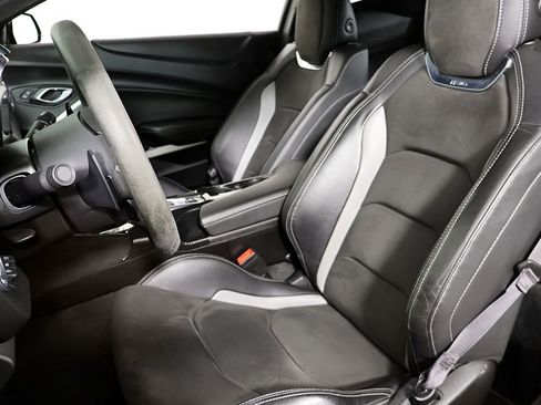 Used 2017 Chevrolet Camaro SS image 19