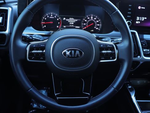 Used 2021 Kia Sorento SX image 30