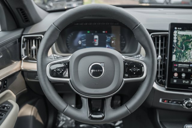 New 2026 Volvo XC90 T8 Plus w/ Protection Package Premier AWD/4WD image 29