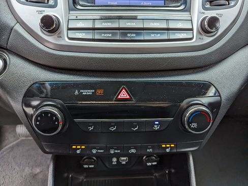 Used 2017 Hyundai Tucson Sport image 24