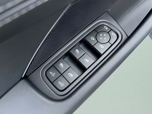 Used 2023 Porsche Panamera 4 AWD/4WD image 12