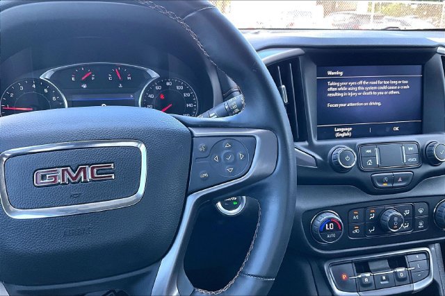 Used 2024 GMC Terrain AT4 AWD/4WD image 21