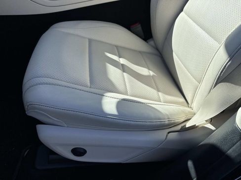 Used 2022 Mercedes-Benz GLS 450 4MATIC image 17