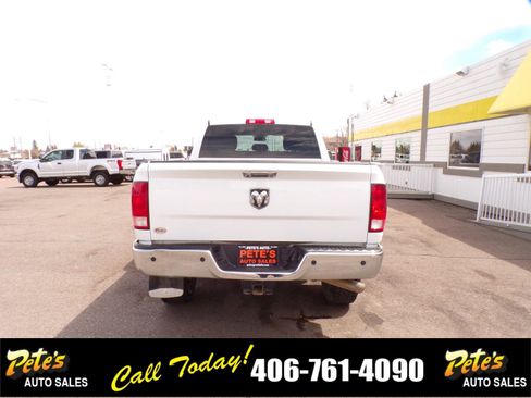Used 2017 RAM 2500 Tradesman w/ Chrome Appearance Group image 3
