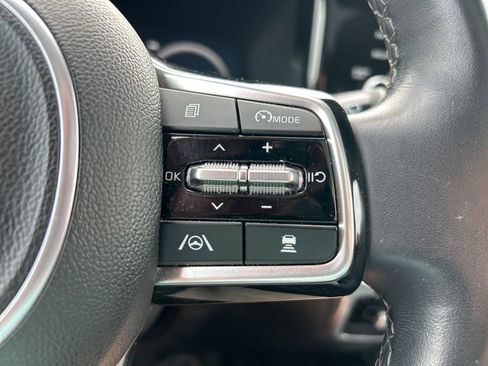 Used 2023 Kia Sorento SX image 22