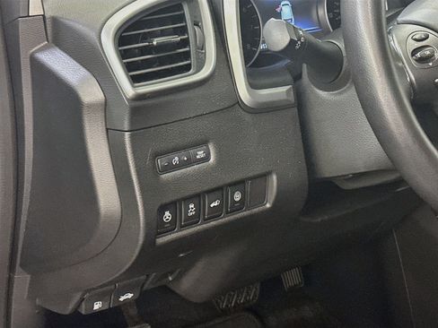 Used 2024 Nissan Murano SL AWD/4WD image 17