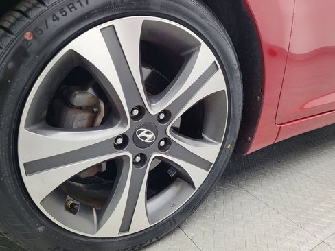 Used 2014 Hyundai Elantra image 31