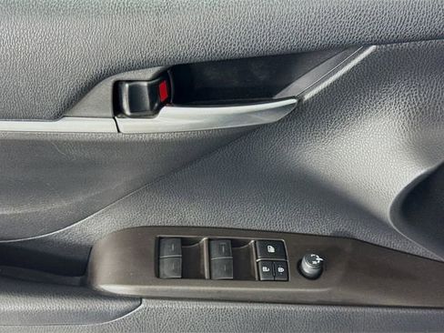 Certified 2023 Toyota Camry SE FWD image 19