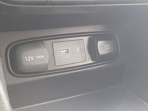 Used 2020 Hyundai Santa Fe SEL FWD image 25