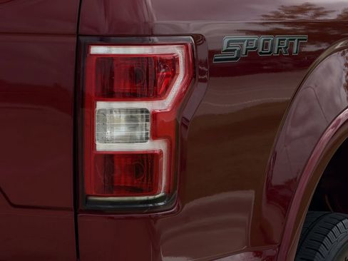 Used 2018 Ford F150 XLT w/ Equipment Group 302A Luxury RWD image 11