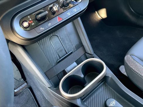 Certified 2025 MINI Cooper S image 16