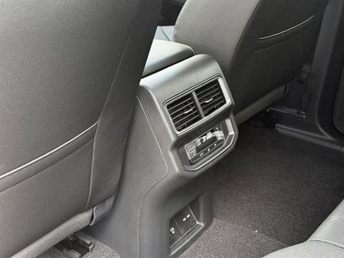 New 2026 Volkswagen Atlas SE FWD image 30