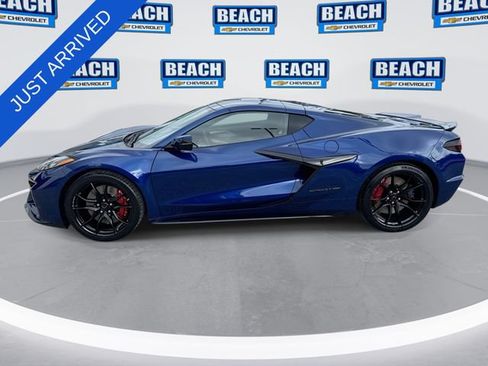New 2027 Chevrolet Corvette Grand Sport w/ Z52 Sport Performance Package RWD image 5