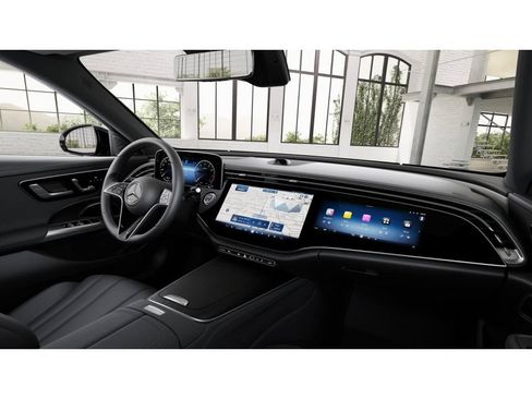 New 2026 Mercedes-Benz E 350 4MATIC Sedan image 6
