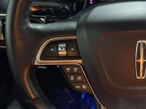 Certified 2023 Lincoln Navigator Reserve image 12