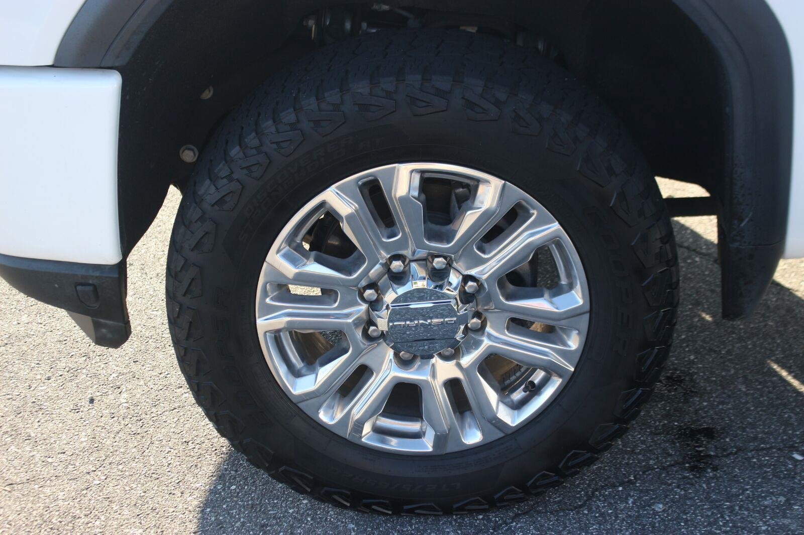 Used 2022 GMC Sierra 2500 Denali AWD/4WD image 42