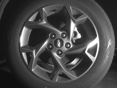 Used 2025 Chevrolet Trax LT FWD image 14