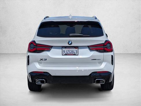 Used 2024 BMW X3 xDrive30i w/ Premium Package AWD/4WD image 7