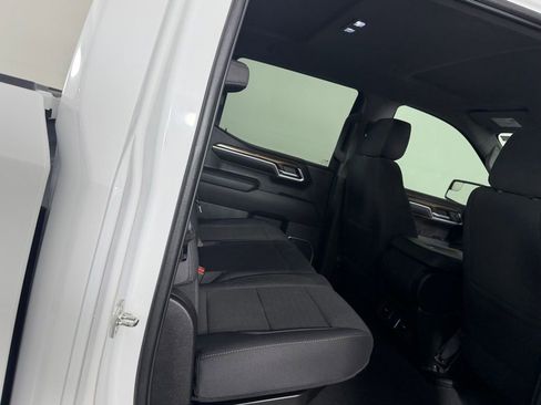 Used 2024 Chevrolet Silverado 1500 RST AWD/4WD image 29