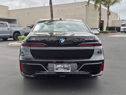 New 2026 BMW i7 eDrive50 w/ M Sport Package RWD image 9