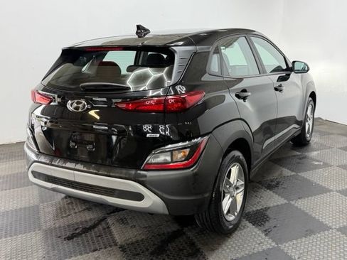 Used 2023 Hyundai Kona SE w/ Cargo Package AWD/4WD image 11