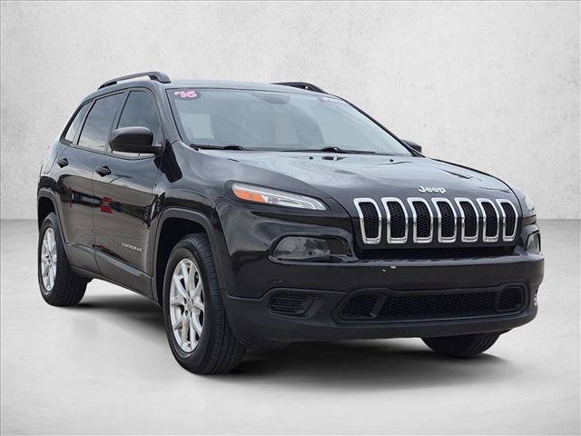 Used 2016 Jeep Cherokee Sport AWD/4WD image 3
