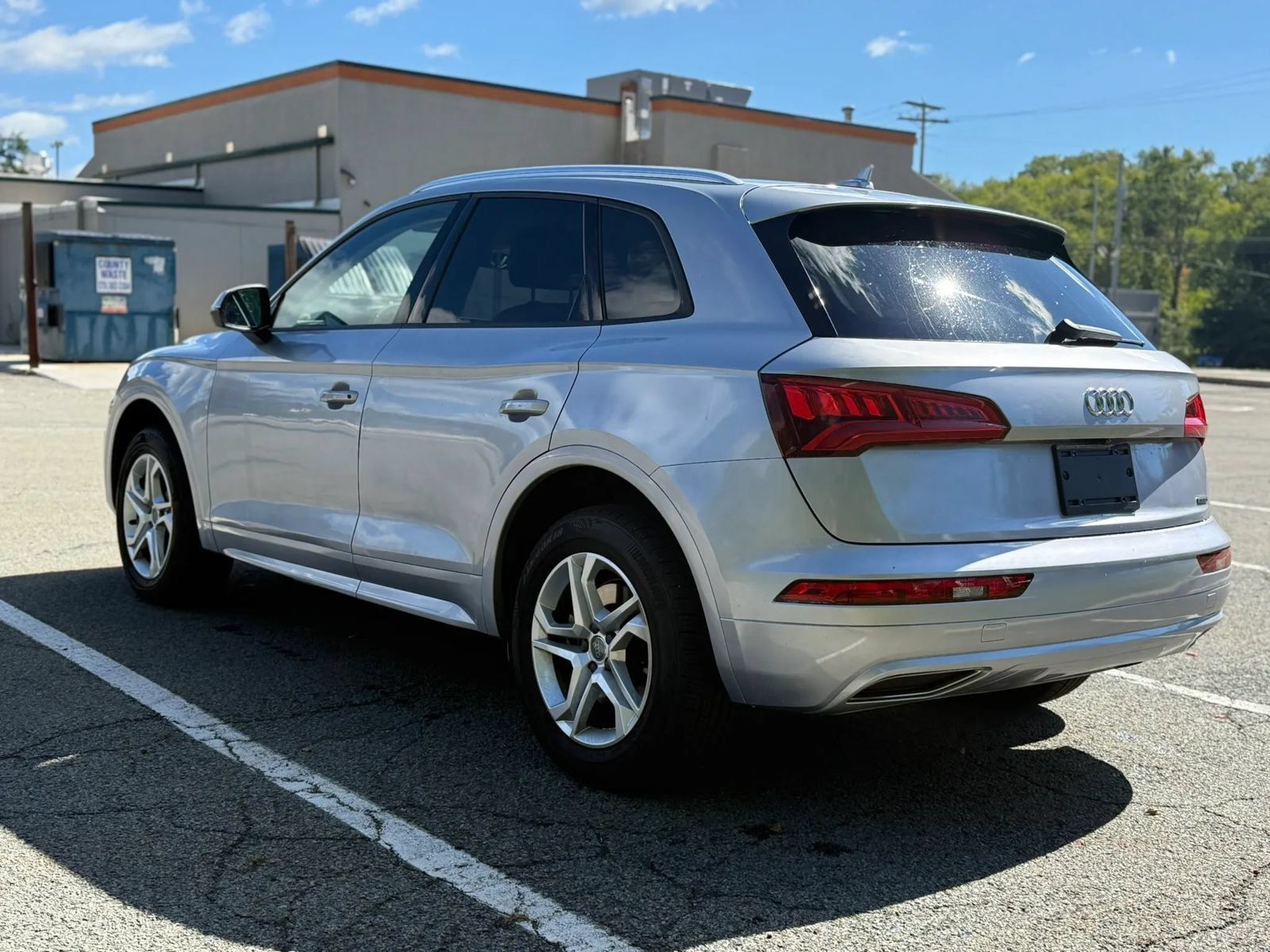 Used 2018 Audi Q5 2.0T Premium w/ Convenience Package AWD/4WD image 7