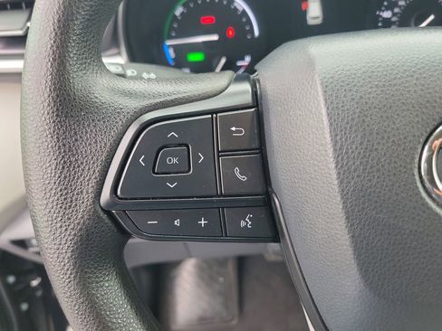 Used 2024 Toyota Sienna LE image 22