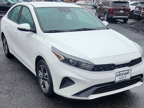 Certified 2023 Kia Forte LXS w/ LXS Technology Package image 2