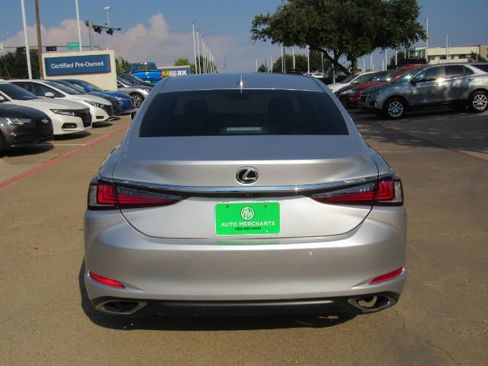 Used 2020 Lexus ES 350 w/ Premium Package image 9