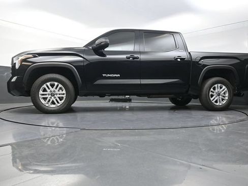 Used 2026 Toyota Tundra SR5 w/ SR5 Premium Package AWD/4WD image 34