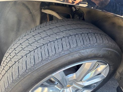 Used 2023 Chevrolet Tahoe High Country image 27