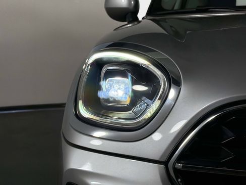 Used 2024 MINI Cooper Countryman S FWD image 11