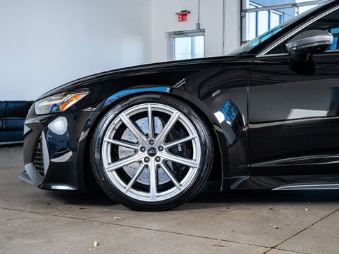 Used 2024 Audi RS 6 performance image 10