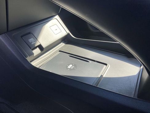 Used 2023 Acura RDX w/ Technology Package image 32