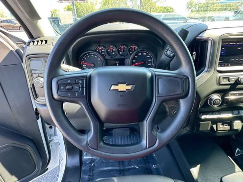 Used 2025 Chevrolet Silverado 1500 W/T RWD image 11