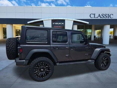 Used 2023 Jeep Wrangler Unlimited Sport AWD/4WD image 8