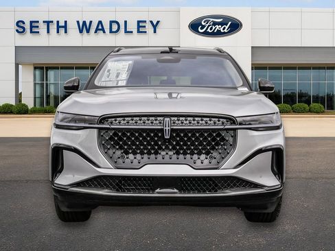 New 2026 Lincoln Nautilus Reserve w/ Jet Appearance Package image 2